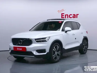 2021 Volvo XC40 B4 Inscription, фото 1, лот 10223738