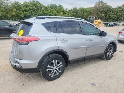 2018 TOYOTA RAV4 LE, фото 3, лот 11282015