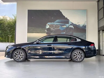 2025 BMW i5 eDrive 35L M Sport Package, фото 3, лот 10413349