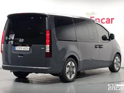 2025 Hyundai Staria 4WD Tourer 9-Seater, фото 2, лот 10109606