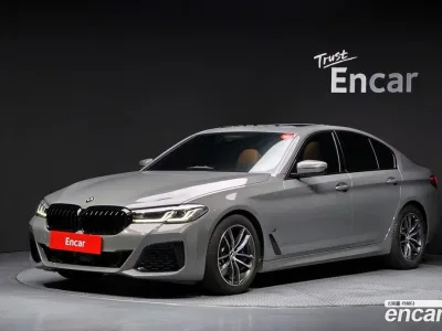 2022 BMW 5-Series 520i M Sport, фото 1, лот 10221696