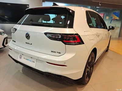 2025 Volkswagen Golf 300TSI R-Line, фото 3, лот 10450137
