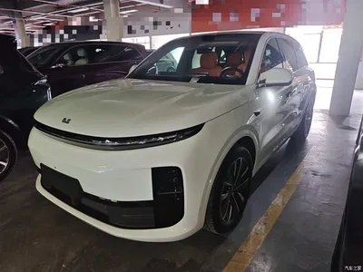 2025 Li Auto L6 Max Smart Renewal Edition, фото 1, лот 10889113