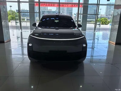 2025 Li Auto Li L8 Ultra Smart Renewal Edition, фото 2, лот 10824988