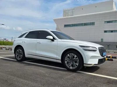 2022 Genesis GV70 e-AWD, фото 2, лот 10175259