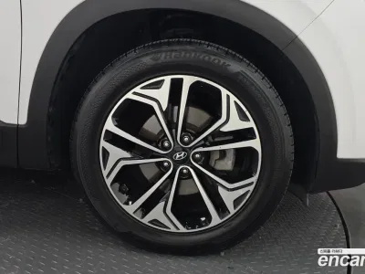 2019 Hyundai Santafe Gasoline 2.0T 2WD, фото 4, лот 10213161