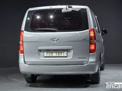 2018 Hyundai Starex Van 5-Seater, фото 3, лот 10193133