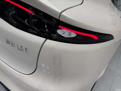 2026 IM Motors IM LS6 Pure Electric Max, фото 4, лот 10823132