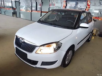 2014 Škoda Fabia 1.4L Automatic Crystal Edition, фото 1, лот 10347839