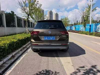 2017 Volkswagen Tiguan L 380TSI Automatic 4WD Luxury Edition, фото 2, лот 10416943