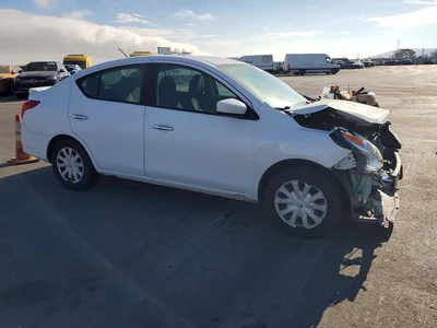 2019 NISSAN VERSA SV, фото 4, лот 10749450
