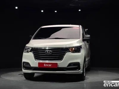 2021 Hyundai Starex Van 3-Seater, фото 2, лот 10214601