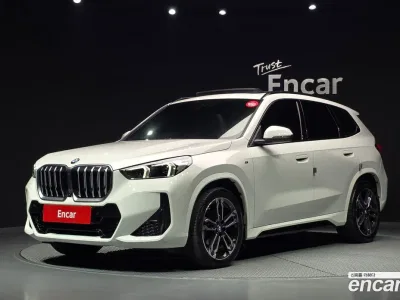 2025 BMW X1 xDrive 20i M Sport, фото 1, лот 10519256