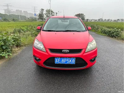 2013 Ford Focus Hatchback Classic 1.8L Automatic Base, фото 2, лот 10297798