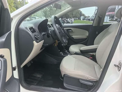 2013 Volkswagen Polo 1.4L Automatic Comfort Edition, фото 3, лот 10383243