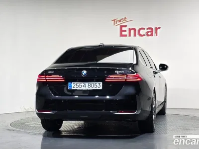 2026 BMW 5-Series 530i xDrive, фото 4, лот 10215305