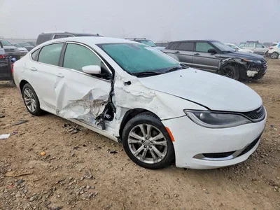 2015 CHRYSLER 200 LIMITED, фото 4, лот 10659494