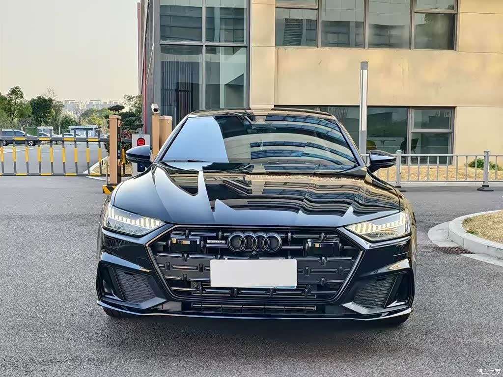 2024 Audi A7L 45 TFSI quattro S-line Black Warrior Edition, фото 3, лот 11224046