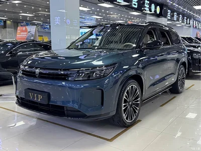 2024 AITO Wenjie AITO M7 1.5T Smart Drive 4WD Ultra 5-seater, фото 1, лот 10813347