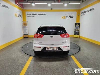 2017 Kia Niro Prestige, фото 4, лот 11210841