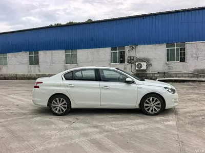 2015 Peugeot 408 Model 1.2T Automatic Luxury Edition, фото 3, лот 11448400