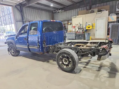 2004 CHEVROLET SILVERADO K1500, фото 2, лот 10976092