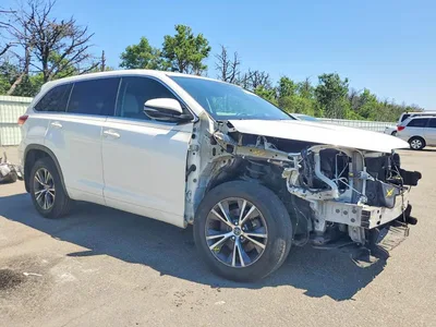 2017 TOYOTA HIGHLANDER LE PLUS, фото 4, лот 10582552