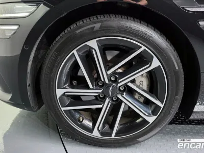 2025 Genesis G80 Gasoline 2.5 Turbo AWD, фото 4, лот 10045006