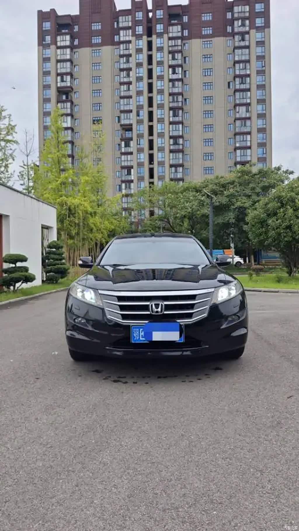 2014 Honda Crosstour 2.4L Luxury Navigation Edition, фото 2, лот 11089196