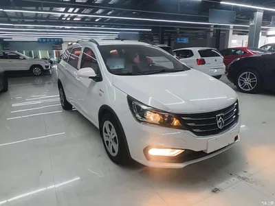 2017 Baojun 310W 1.5L Manual Comfort China V, фото 4, лот 11162500