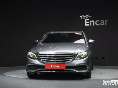 2018 Mercedes-Benz E-Class E300 Exclusive Standard, фото 2, лот 10169896
