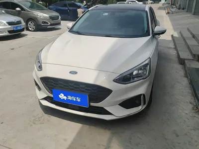 2020 Ford Focus Hatchback EcoBoost 180 Auto Trend Edition, фото 2, лот 10280760