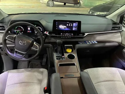 2024 Toyota Sienna 2.5L Hybrid Comfort Edition, фото 4, лот 10767650