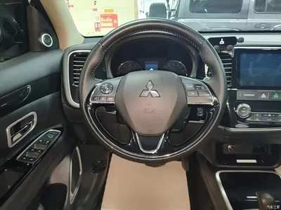 2020 Mitsubishi Outlander 2.0L 2WD Premium 5-seater, фото 3, лот 10340478