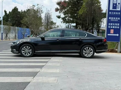 2018 Volkswagen Magotan 330TSI DSG Luxury, фото 4, лот 10418381