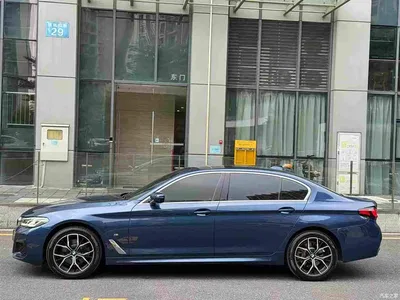 2021 BMW 5 Series 525Li M Sport Package, фото 2, лот 11017850