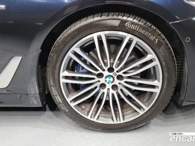 2020 BMW 5-Series 530i M Sport Package Plus, фото 4, лот 10046503