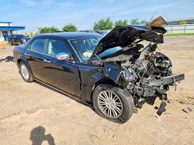 2010 CHRYSLER 300 TOURING, фото 4, лот 10867213