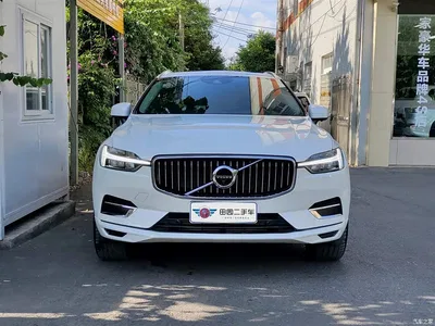 2021 Volvo XC60 T5 AWD Momentum, фото 2, лот 10352796