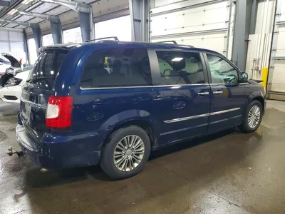 2013 CHRYSLER TOWN & COUNTRY TOURING L, фото 3, лот 10864908