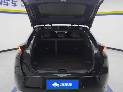 2025 Lynk & Co Z20 530km RWD Pro, фото 4, лот 11103171
