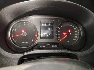 2014 Volkswagen Polo 1.4L Automatic Comfort Edition, фото 4, лот 10472741
