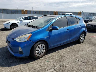 2013 TOYOTA PRIUS C THREE, фото 1, лот 10545812
