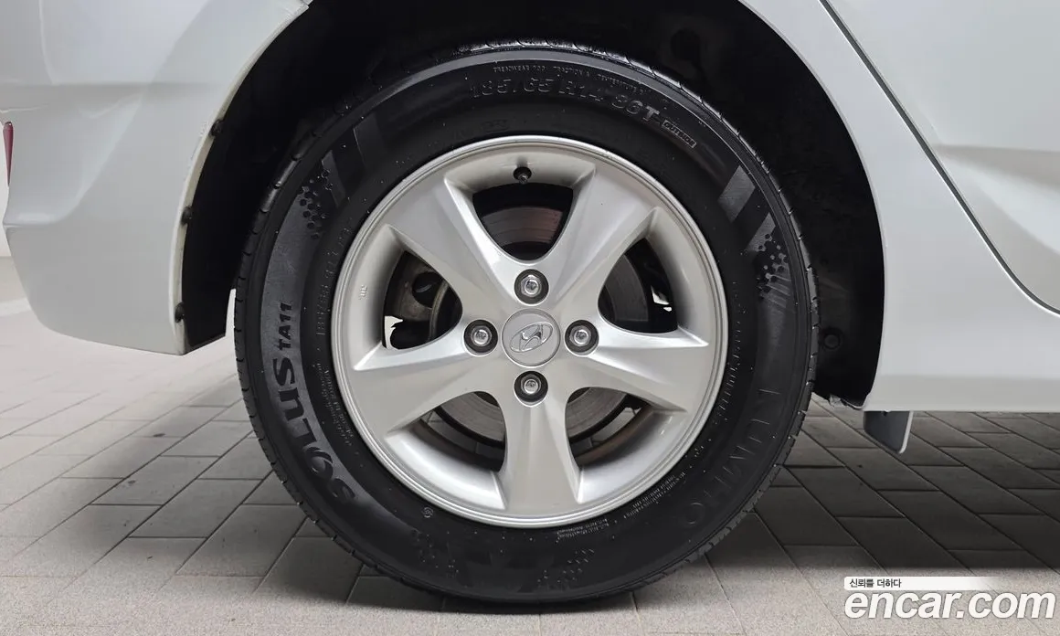 2012 Hyundai Accent WIT 1.4 VVT Premier, фото 4, лот 11131794