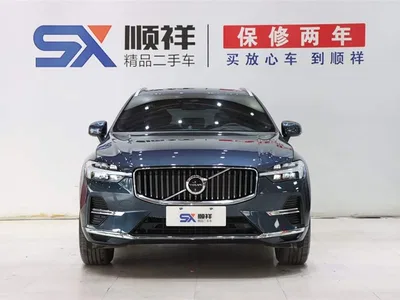 2022 Volvo XC60 B5 AWD R-Design, фото 2, лот 10352521
