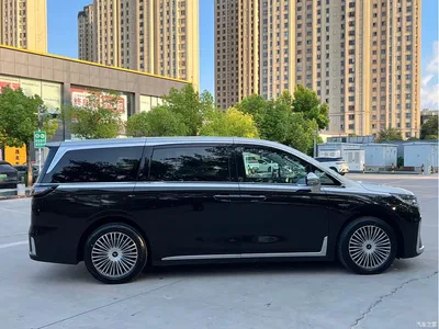2025 Voyah Auto Voyah Dreamer PHEV AWD Flagship Qian Kun Edition, фото 4, лот 10358482