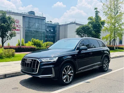 2023 Audi Q7 55 TFSI quattro S line Sport, фото 1, лот 10234414