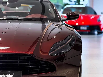 2020 Aston Martin DB11 4.0T V8 Coupe, фото 2, лот 10242068