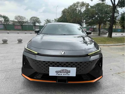 2024 Changan UNI-V 1.5T Deluxe Sport, фото 2, лот 10248804