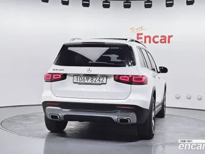 2021 Mercedes-Benz GLB-Class GLB220, фото 3, лот 10057434
